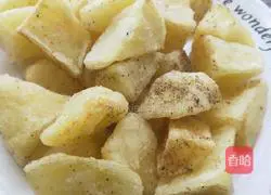 Illustration of how to make salt and pepper potato wedges 9