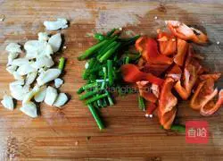 Illustration of how to make fried vegetarian chicken wings 3