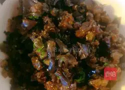 Illustration of how to make Malantou wolfberry mixed with fungus 5