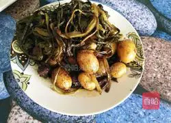 Illustration of how to make small potatoes and pickles 12