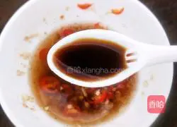 Illustration of how to make cold Tianqi vegetables 11