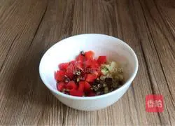 Illustration of how to make fungus mixed with cucumber 6