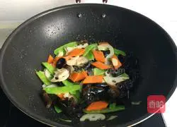 Illustrations of health-preserving stir-fries 10