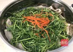 Illustration of how to make steamed wild vegetables with rice flour 10