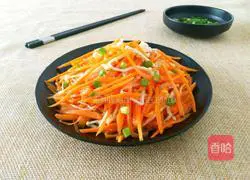 Illustration of how to make fried carrots with enoki mushrooms 18