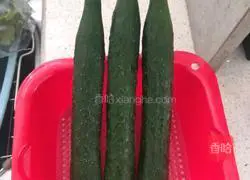 Illustration of how to make cold cucumber 1
