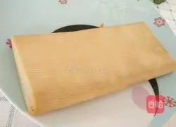 Illustration of how to make cold tofu skin 1