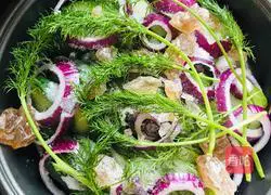 Illustration of how to make pickled cucumber 4