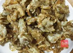 Illustration of how to make dry fried fresh mushrooms 8