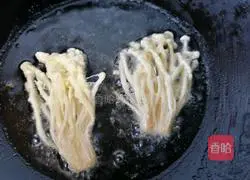 Illustration of Fried Enoki Mushrooms 6