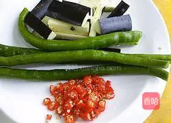 Illustration of how to make burnt preserved eggs 2