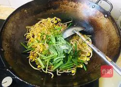 Illustration of how to make fried shredded beef with soybean sprouts and oil 9