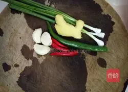 Illustration of how to make cold cucumber 2