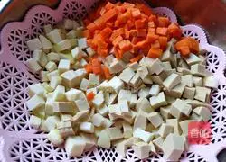 Illustration of how to make fried edamame with tripe 1