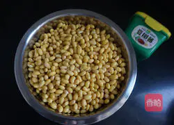Illustration of how to make soybeans with soy sauce 1