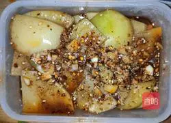 Illustration of how to make cold spicy potato slices 6