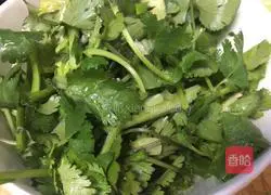 Illustration of how to make Internet celebrity lemon chicken feet 8