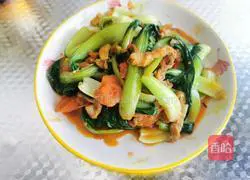 Illustration of how to cook tomatoes, mushrooms and rapeseed 9