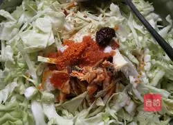 Illustration of how to make cold cabbage 7