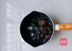 Illustration of how to make fried cucumber with fungus 2