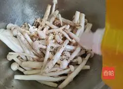 Illustration of how to make fried seafood mushrooms 4