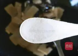 Illustration of how to make spicy and sour konjac 8