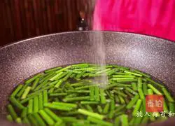 Korean home cooking: the garlic moss is still there You can do this, it’s delicious and the best way to go with rice.Illustration 4