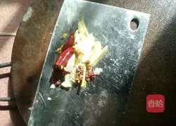 Illustration of how to make stir-fried shredded potatoes 3