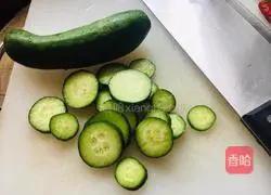 Illustration of how to make stir-fried milk melon 1