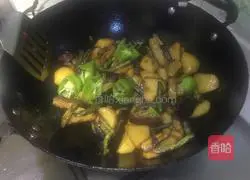 Illustration of how to make three fresh vegetables 9