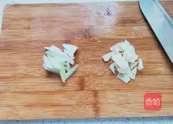 Illustration of how to make fried rapeseed with fresh mushrooms 4