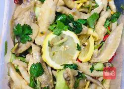 Internet celebrity lemon chicken feet Illustration of how to do it 9