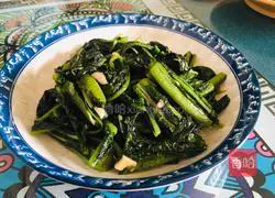 Illustration of how to make garlic lettuce leaves 9