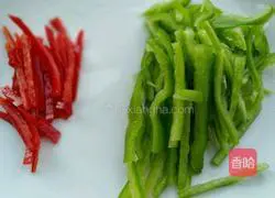  Illustration of how to make hand-shredded king oyster mushrooms 4