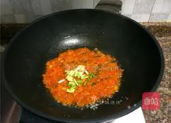 Illustration of how to make enoki mushrooms in sour juice 6