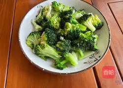 Illustration of how to make stir-fried broccoli 13