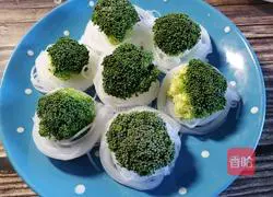 # Steamed Vegetables # Garlic Vermicelli Steamed Broccoli Illustration 6