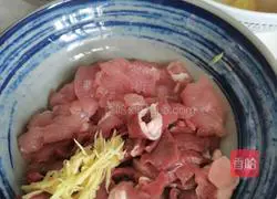 Illustration of how to make pork offal rice cake soup 2