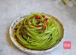 Illustration of how to make cold garlic dressing 7