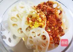 Illustration of how to make cold lotus root slices 6