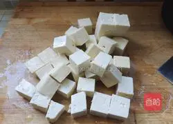 Illustration of how to make sweet and sour tofu 1