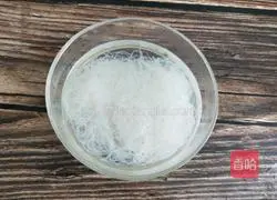 Illustration of how to make cold spinach and dried tofu skin 4