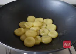Illustration of how to make shepherd's purse and fried potato dumplings 11
