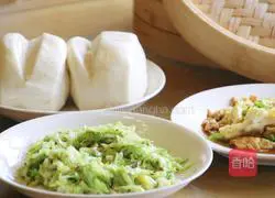 Illustration of how to make Su Yan Chun Se (Dry Stir-fried Cabbage) 1