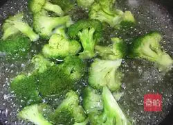 Garlic broccoli recipe 3