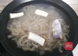 Illustration of how to make crystal pig skin jelly 7