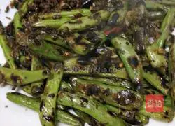 Illustration of how to make stir-fried green beans 7