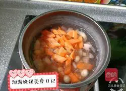 Illustration of how to make light stir-fry with lotus sugar 6