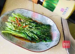 Illustration of how to make boiled cabbage 9