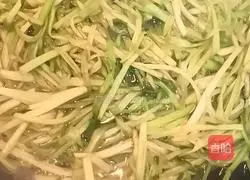 Changzhou specialties_Illustration of how to make cold watercress 2